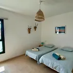 Spacieuse Et Lumineuse Avec Piscine Chauffee La Oliva