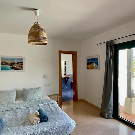 Spacieuse Et Lumineuse Avec Piscine Chauffee La Oliva